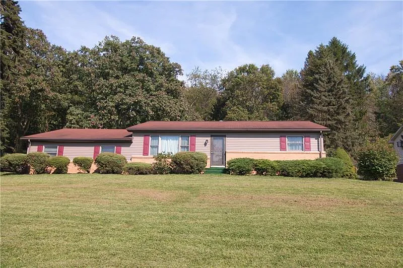 139 Florence Rd photo 1