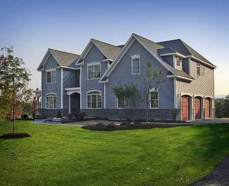 2nd image of 1 HILLSHIRE Lane