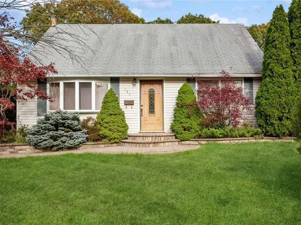184 Stanley Drive, Centereach, NY 11720