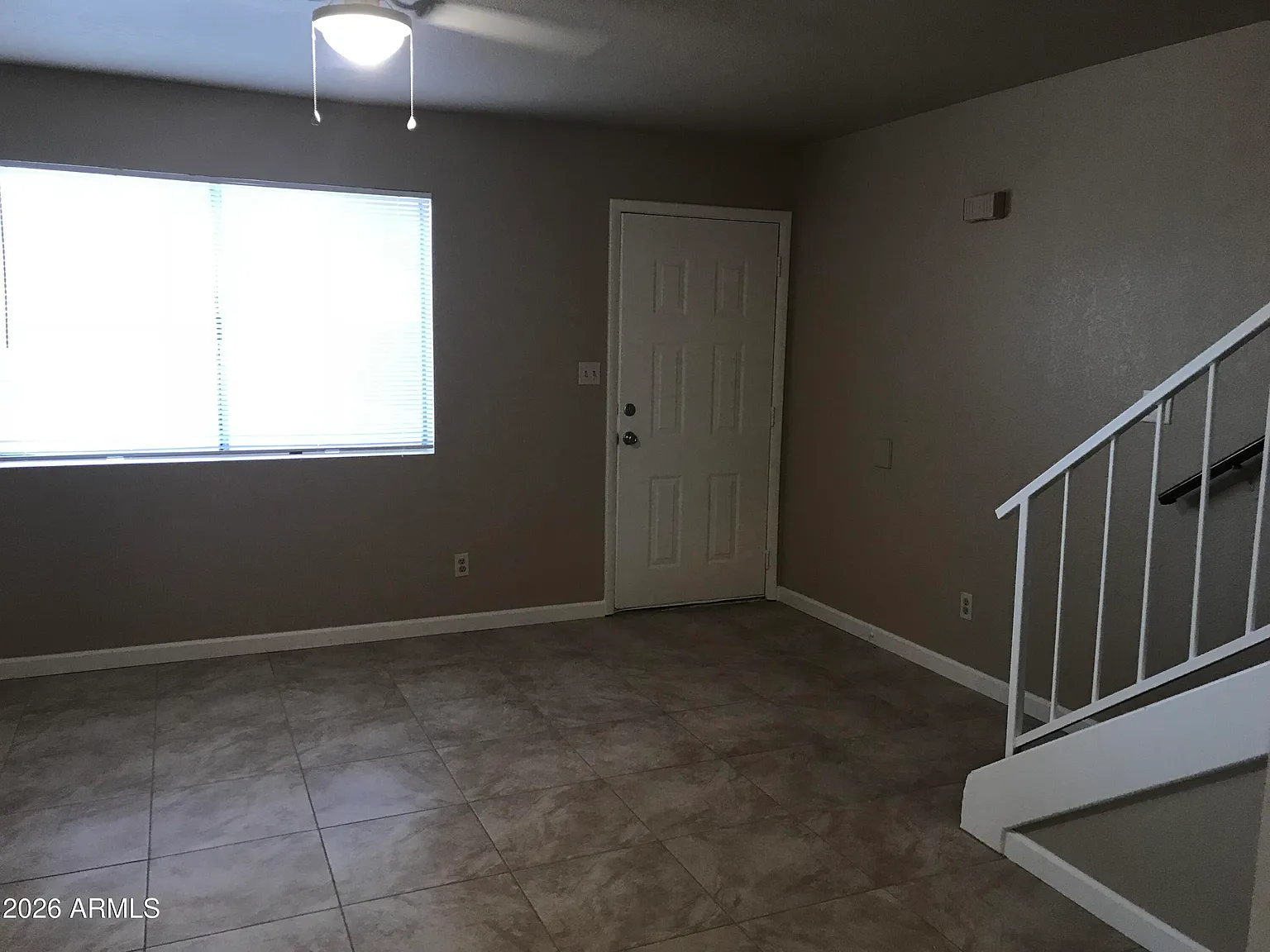 2 bed, 1.5 bath, 1008 sqft, $1,295 — Photo 2