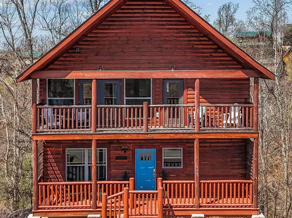 668 Stockton Dr, Sevierville, TN 37876