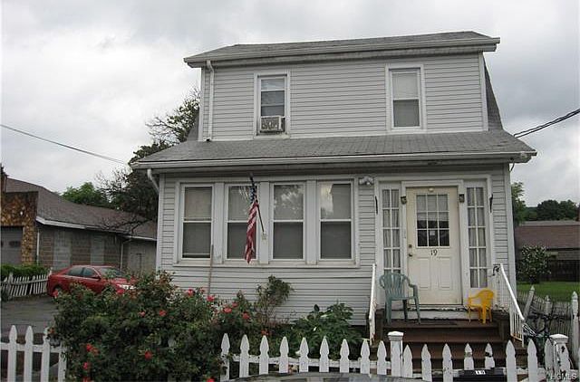 1st image of 19 Benson St