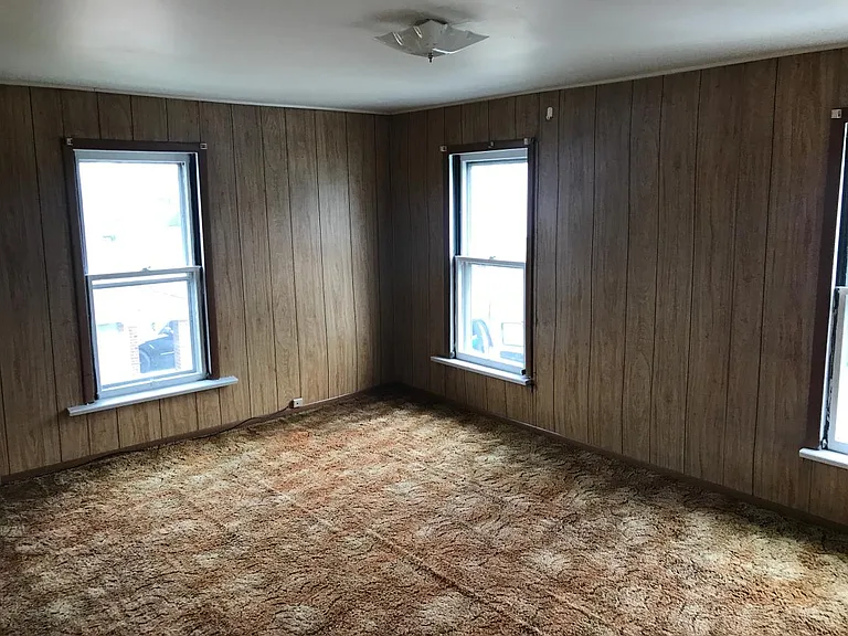 520 Bluff St — Photo 16