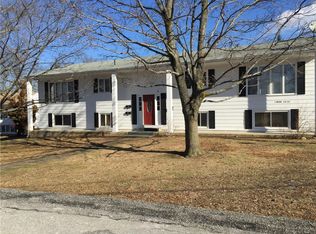 1 Amana Dr, Johnston, RI 02919
