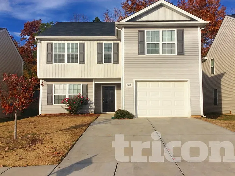 2419 Shad Ct — Photo 1