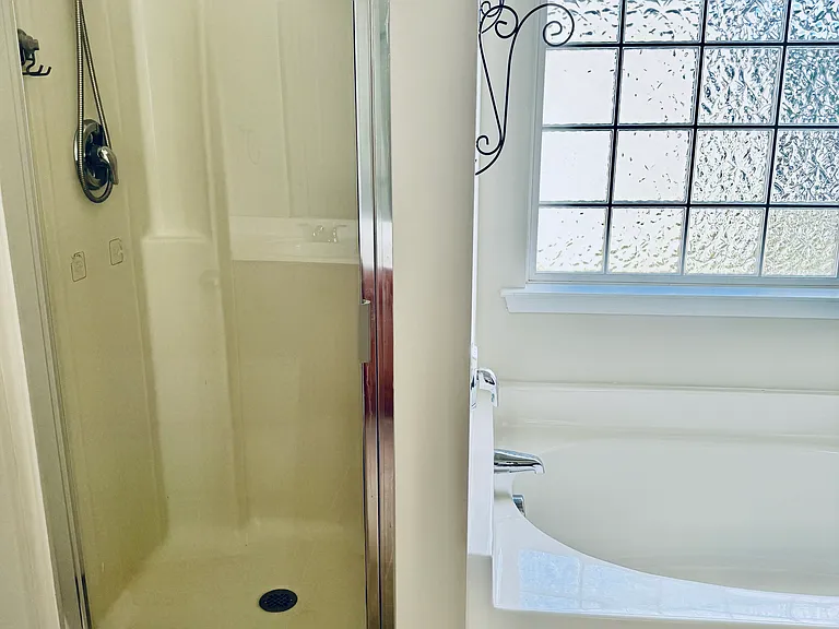 2902 Framer Ln — Photo 24