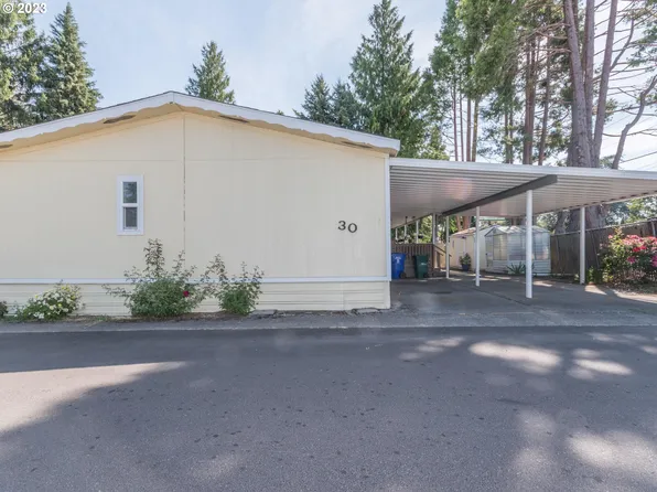 20145 NE Sandy Blvd Unit 30, Fairview, OR 97024