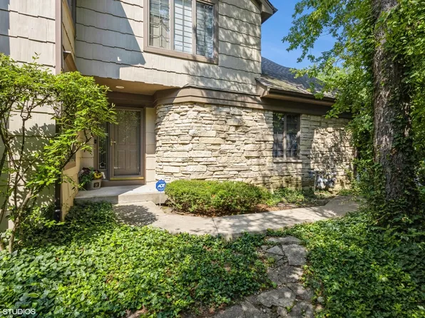 1101 Foxtail Ct #0, Darien, IL 60561