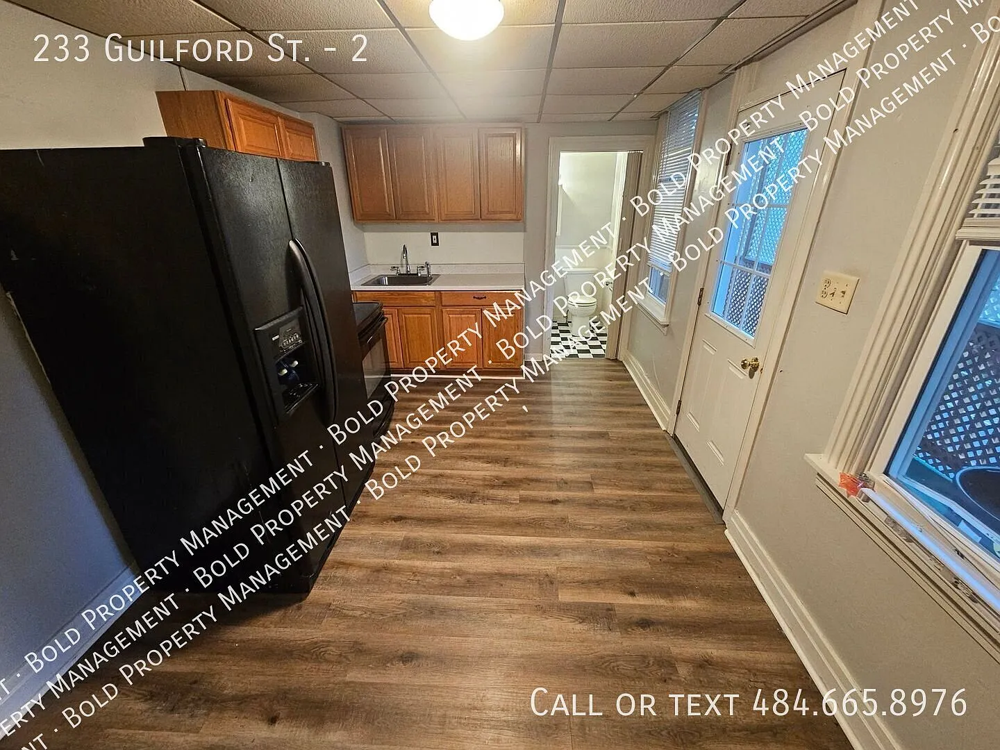 1 Bedroom 1 Bath Apartment — Photo 4