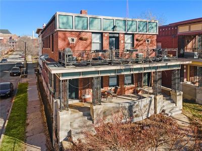 220 W Armour Blvd, Kansas City, MO, 64111