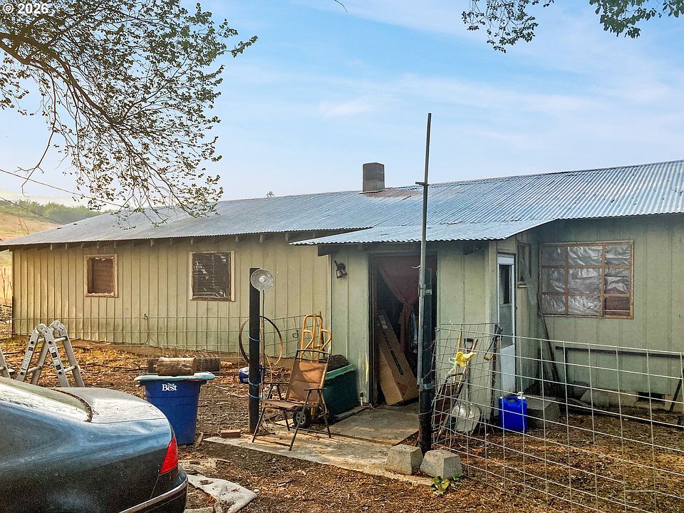 1st image of 36243 Valley View Ln