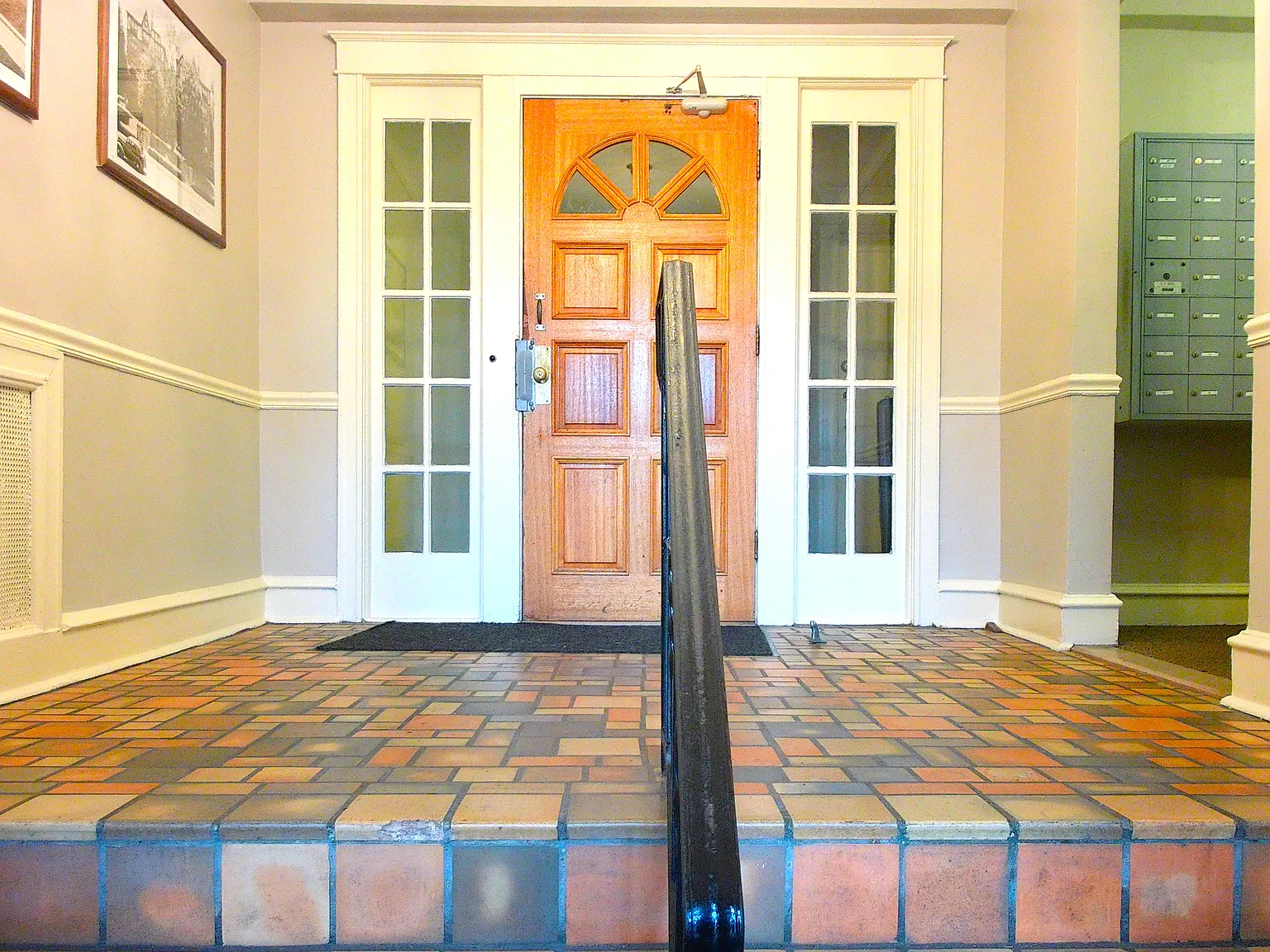 Park Spring Manor — Photo 4