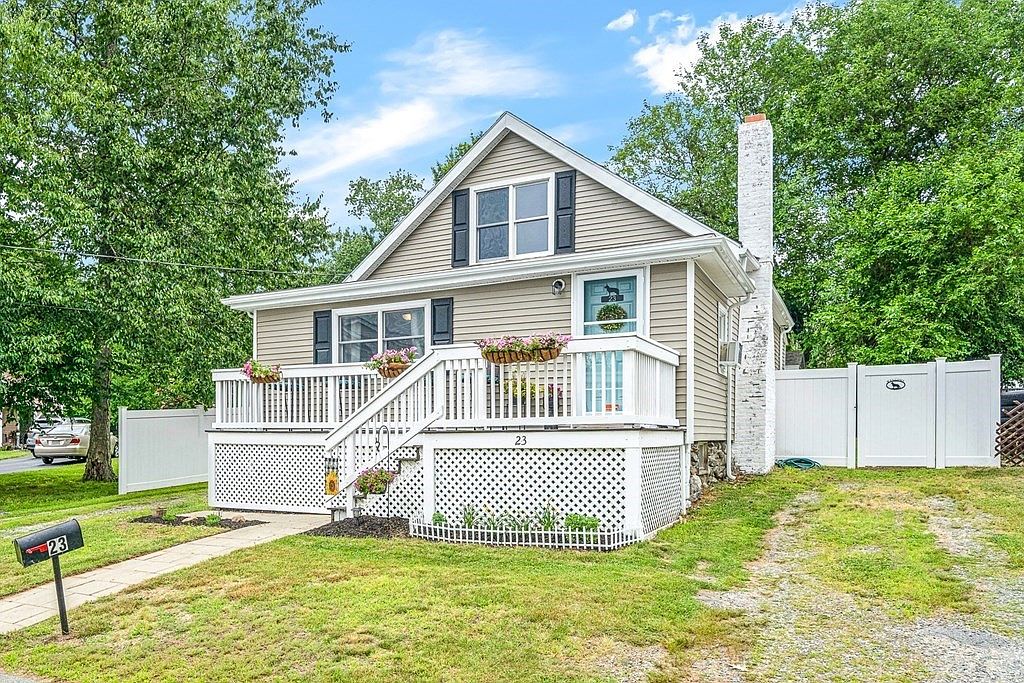 23 Shore Dr, Dracut, MA 01826 Zillow
