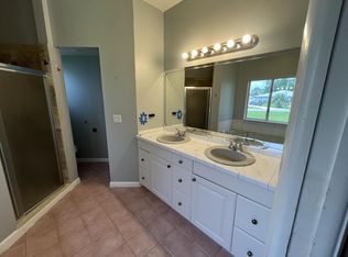 5612 Hickory Dr, Fort Pierce, FL 34982