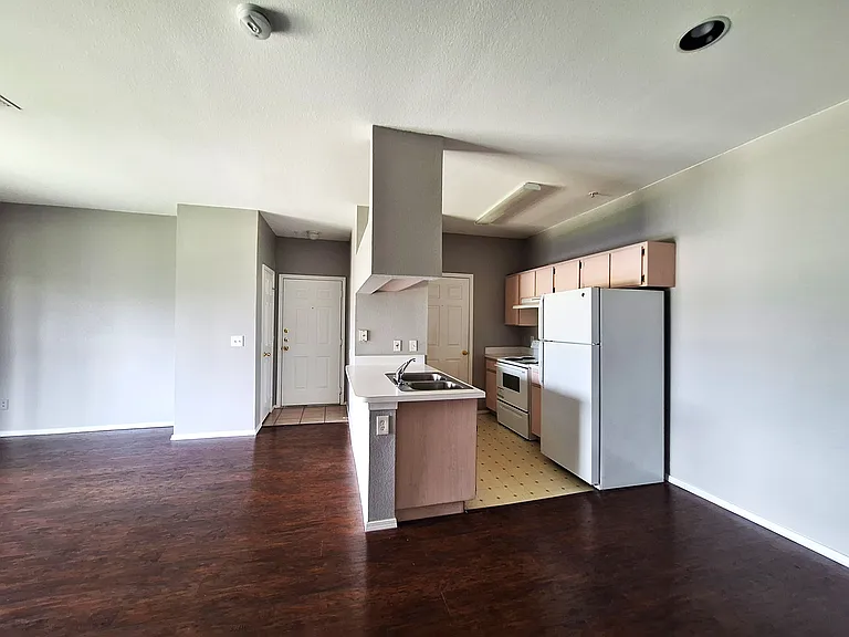 12906 Sanctuary Cove Dr — Photo 10