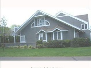 34 Linden Shrs, Branford, CT 06405