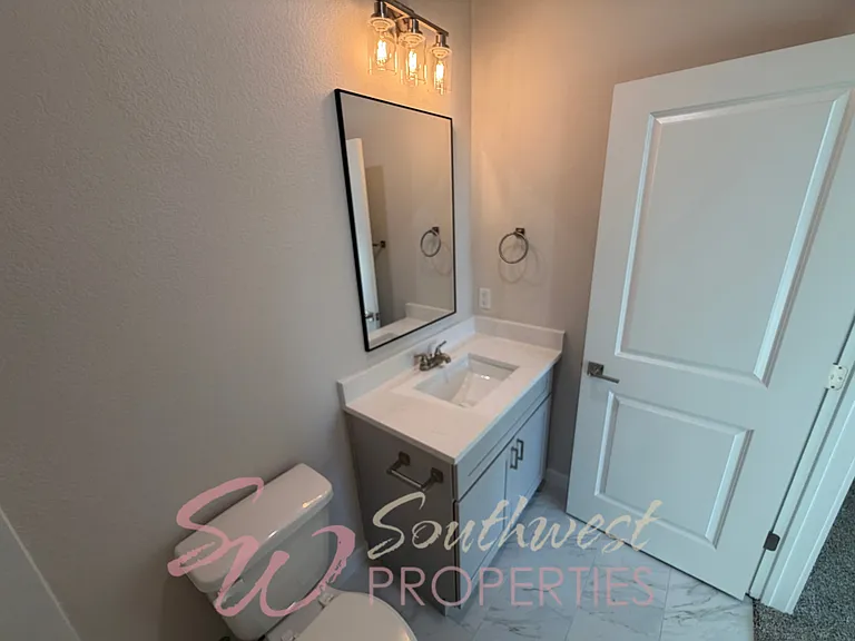 577 Galt Dr — Photo 29