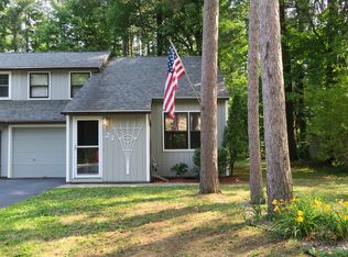 23 Wake Robin Rd, Malta, NY 12020