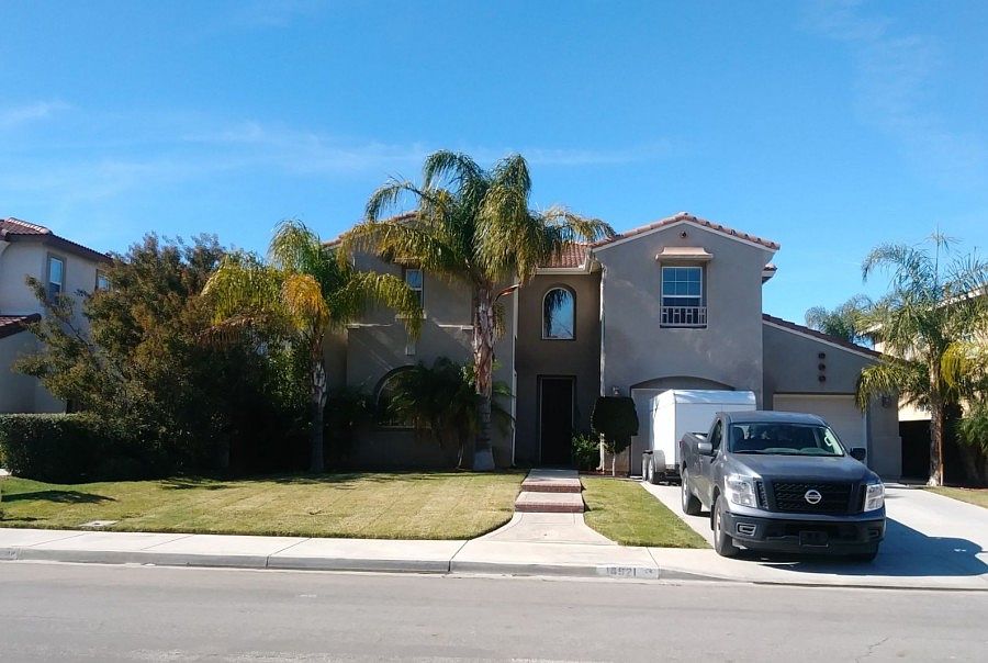 1st image of 14921 Meridian Pl