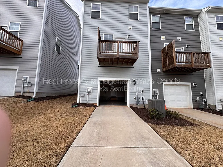 410 Odham Ln — Photo 14