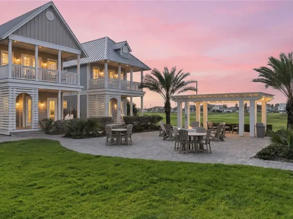 102 Agave Ln, Port Aransas, TX 78373