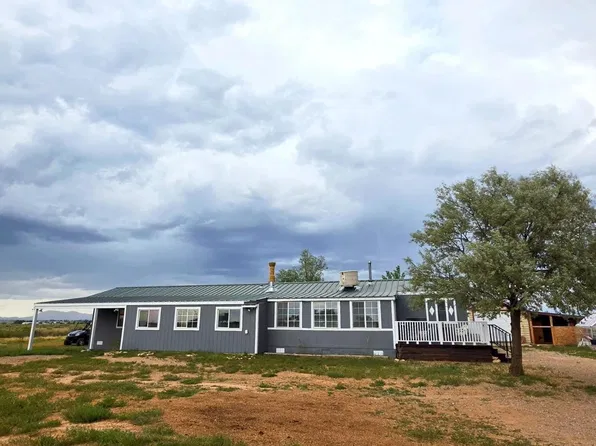 8 Aztec Rd, Moriarty, NM 87035