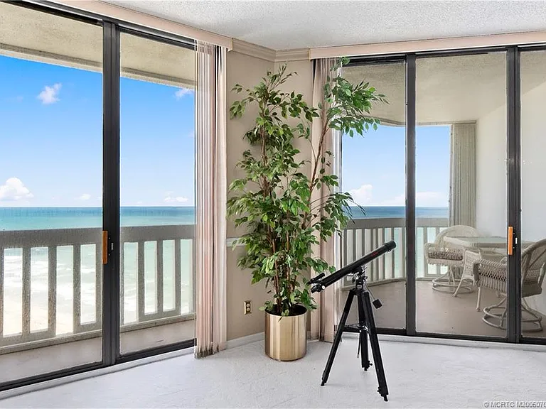 9960 S Ocean Dr #Penthouse 5 — Photo 32