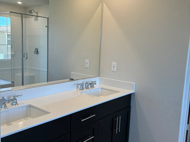 Bathroom upstairs in Hallway
