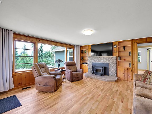 4th image of 35478 Brabham Rd