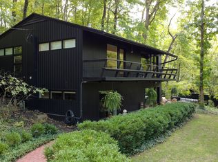 1402 W Rollins Rd, Columbia, MO 65203