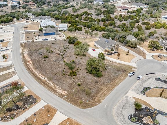 2nd image of 0 Chinook Rd LOT 1865