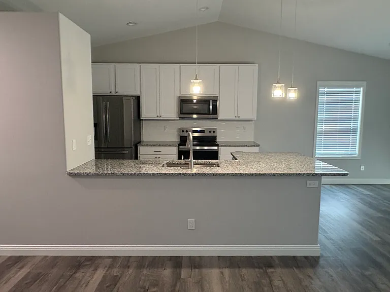 408 Andrew Joseph Dr — Photo 5