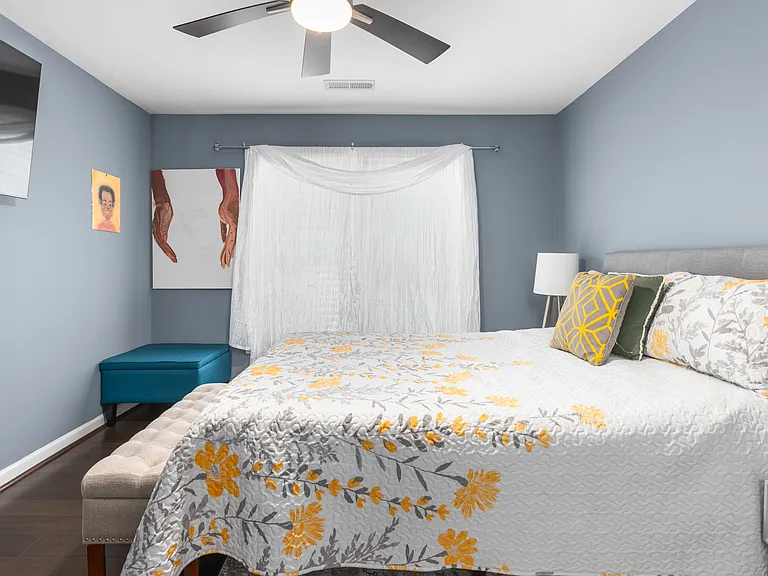 305 Lucas Park Dr — Photo 21