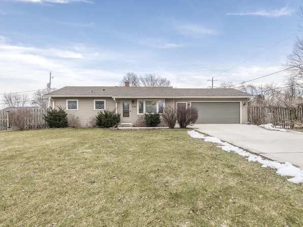 9740 South Burrell STREET, Oak Creek, WI 53154