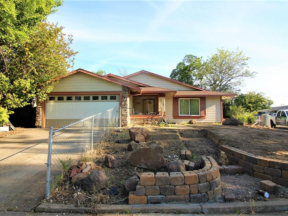 1st image of 3970 Deer Trail Way