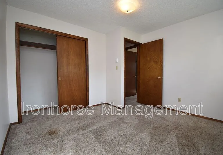 1901 S Black Ave #C — Photo 19