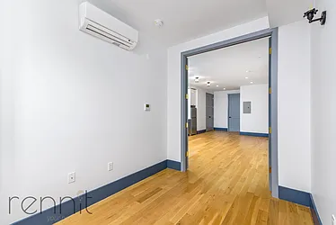 Rented by Rennit Inc.