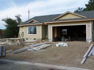 89 Camellia Dr, Lebanon, OR 97355