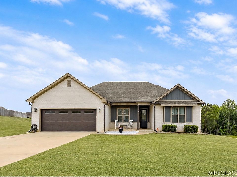 1st image of 104 Dawson Ln