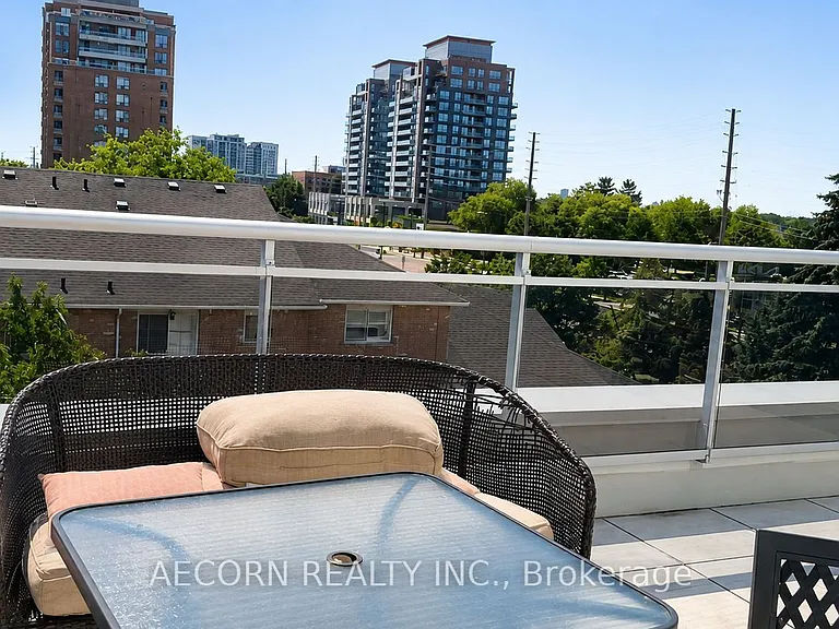 9191 Yonge St N #403 — Photo 6