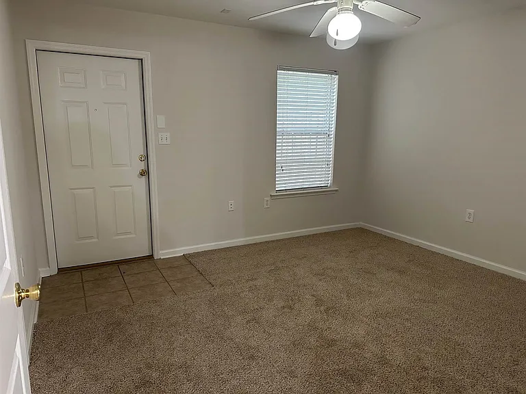 2738 W Tharpe St #1506 — Photo 4