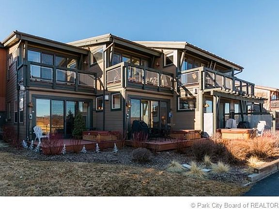 2nd image of 6004 Park Ln S #76