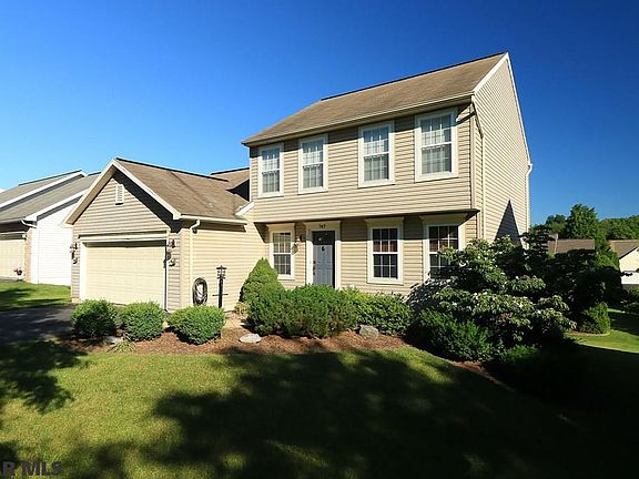 2nd image of 747 Teal Ln