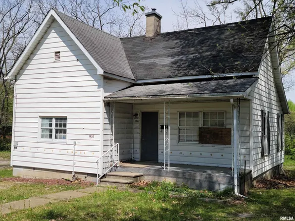 1920 State St, Eldorado, IL 62930