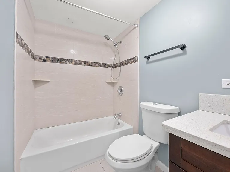 920 Ward Ave #11A — Photo 15