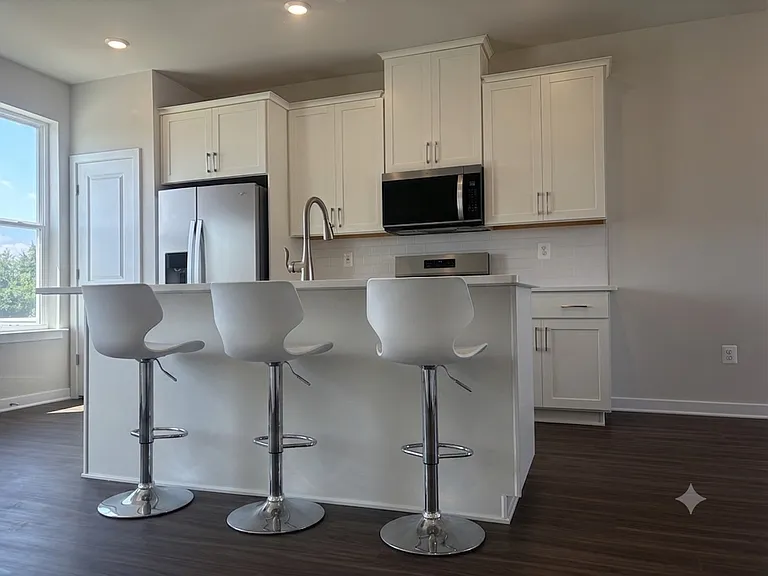 366 Mingo Way — Photo 17