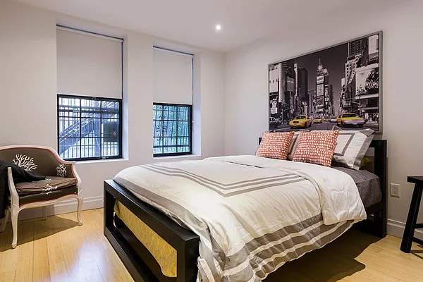 Rented by Compass | media 35