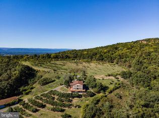 156 Days Gone By Ln, Romney, WV 26757