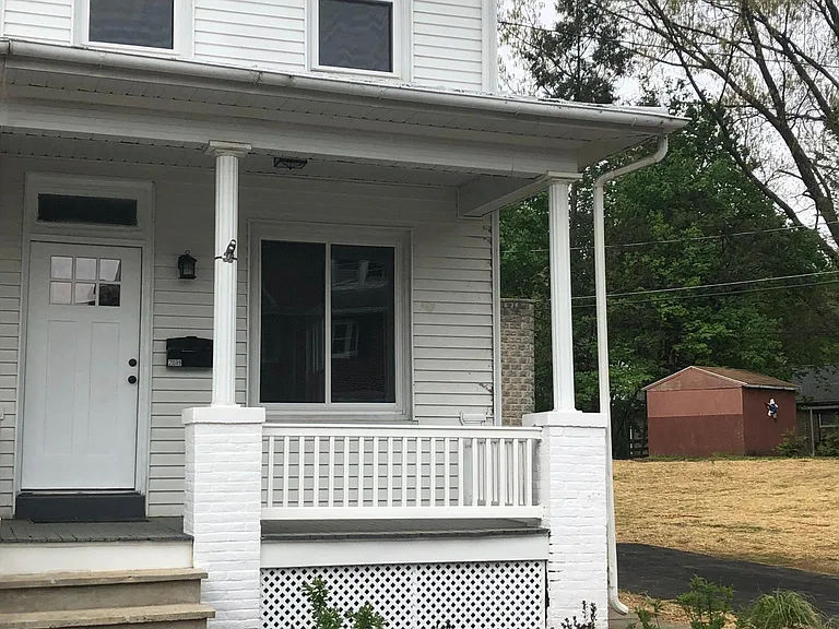 2019 Spring St — Photo 1