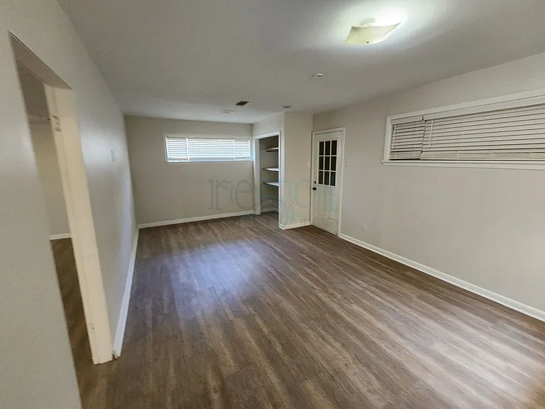 7520 W Markham St — Photo 26